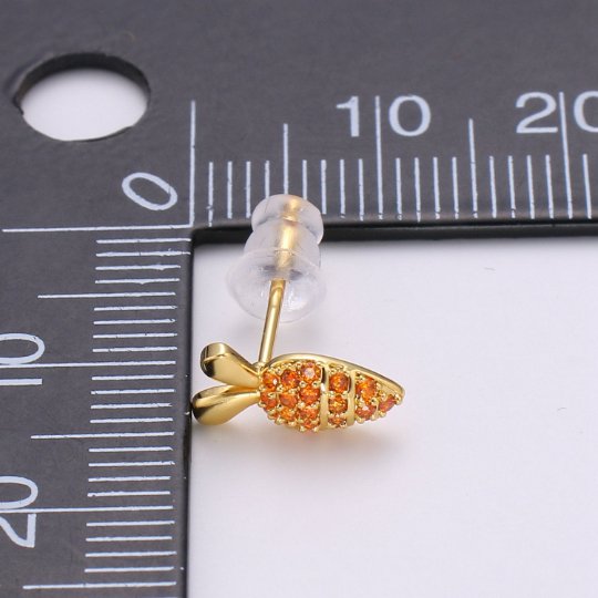 Carrot Stud Earrings • Cute Earrings • Rabbit Jewelry • Gold Micro Pave Vegetable Earrings • Stud Earrings • Valentine gift Q-367 - DLUXCA