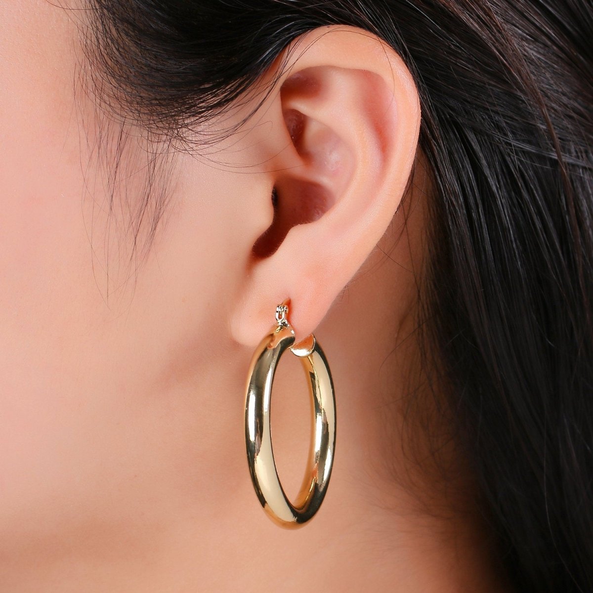 Chunky Lightweight Hoop Earrings - Hollow Light Hoop Earrings - Big Gold Hoops - Simple Everyday Earrings 40mm, 35mm, 30mm, 25mm, 20mm Q-460 - Q-463 - DLUXCA
