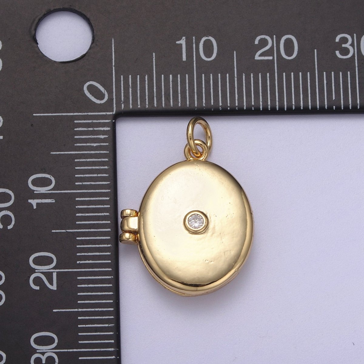 Classic Gold Filled Oval Locket Photo Locket, Minimalist Jewelry, Necklace Pendant for Jewelry Making supply C-386 - DLUXCA