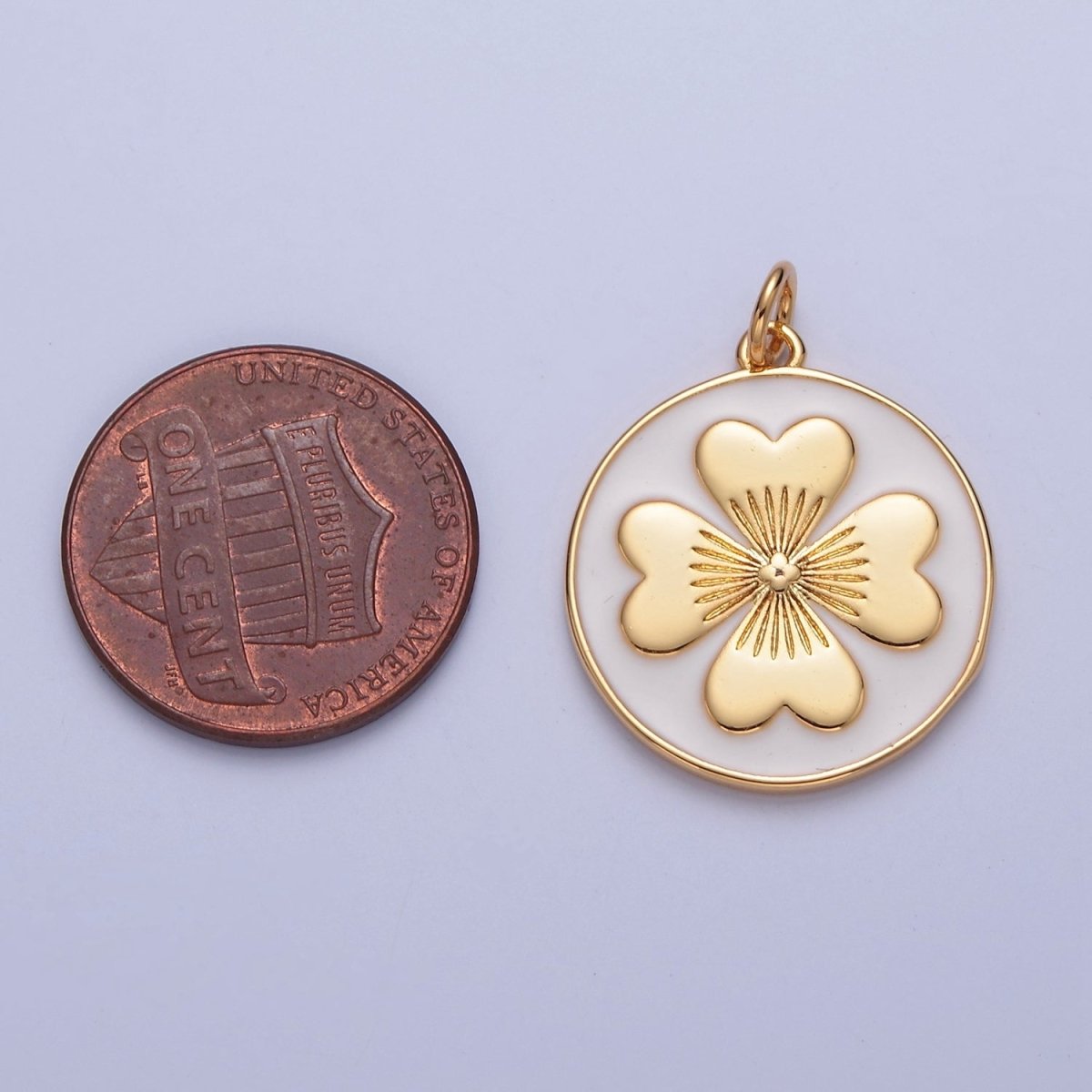 Cute Enamel Clover On Round Coin Shape Pendant, 24K Gold Filled Clover Charm, Necklace Bracelet Supply W-286 - DLUXCA