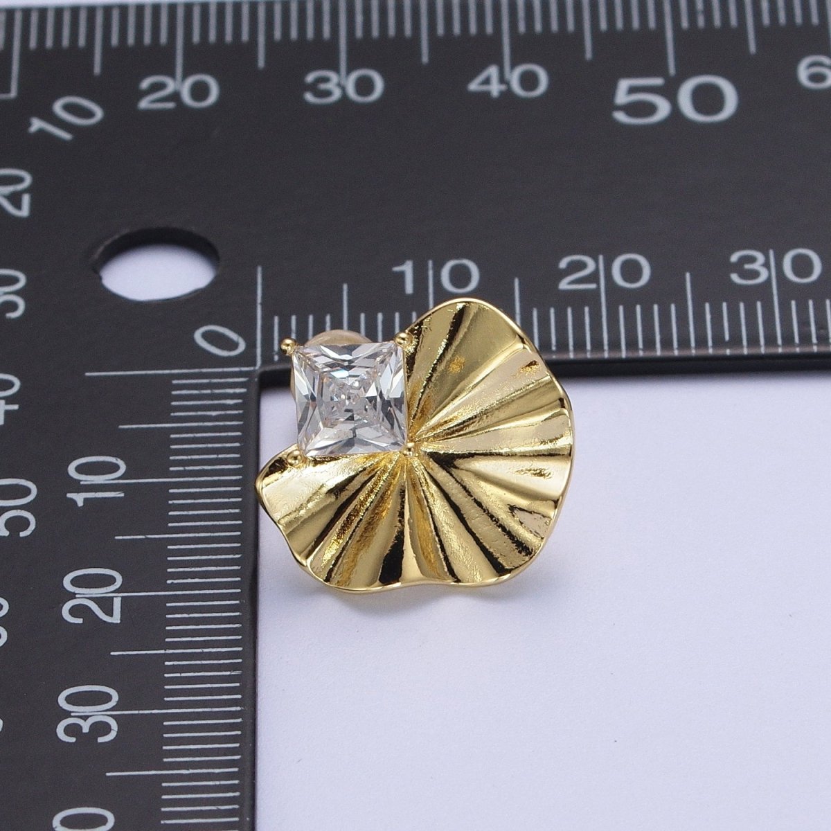 CZ Cubic Zirconia flower earring flower Petal Stud earring Silver / Gold Earring Y-029 Y-030 - DLUXCA