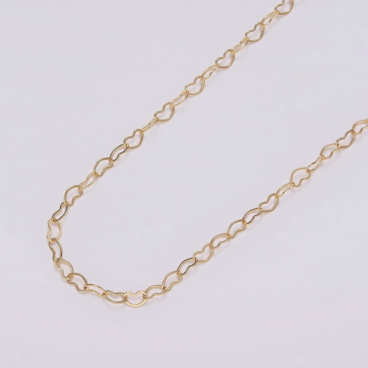 Dainty 24K Gold Filled 2.6mm Heart Cable Link Chain Unfinished Chain For Jewelry Making | ROLL-1387 - DLUXCA