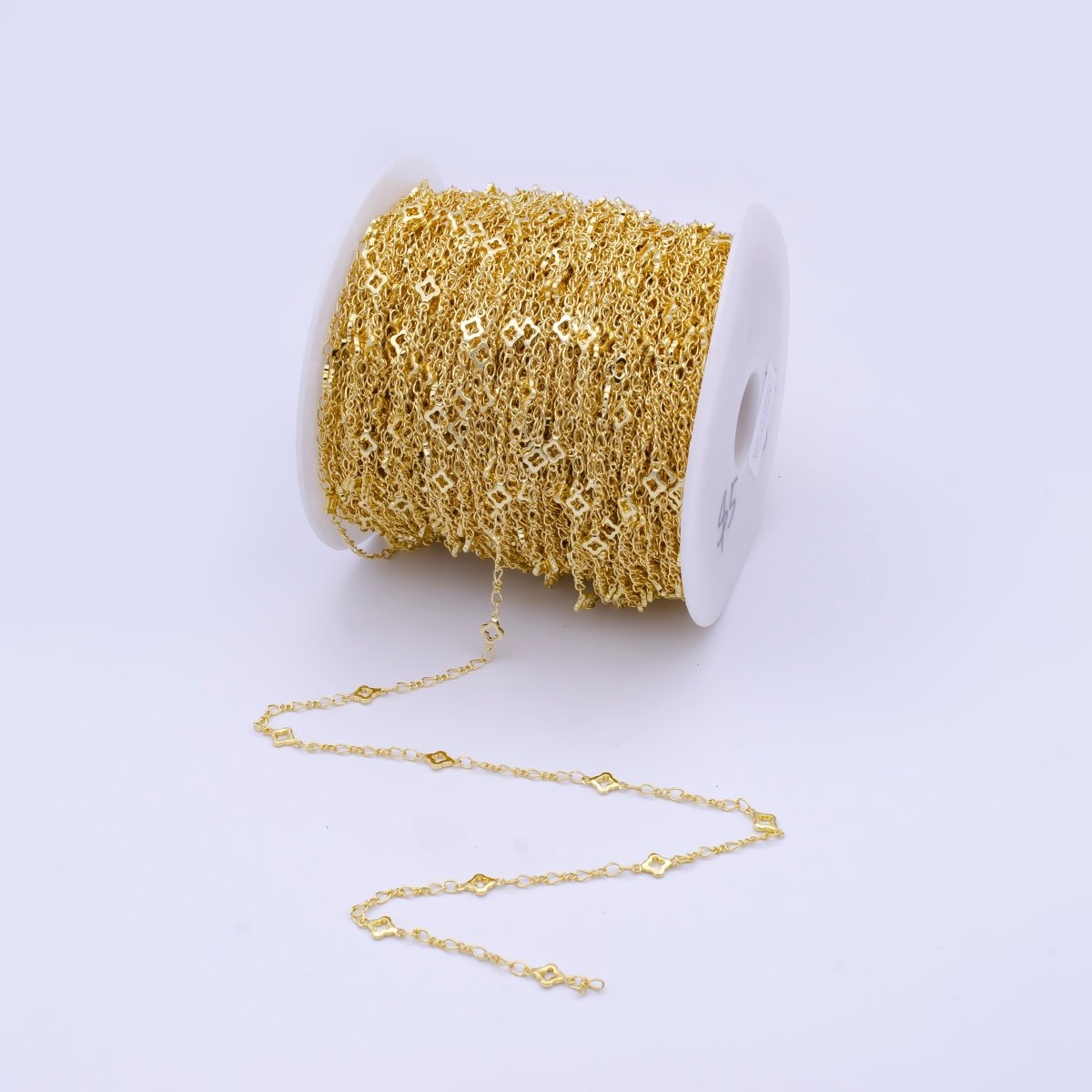 Dainty 24k Gold Filled Clover Chain by Yard Wholesale Gold Station Chain 5mm Clover Cable Chain for Jewelry Making | ROLL-791 - DLUXCA