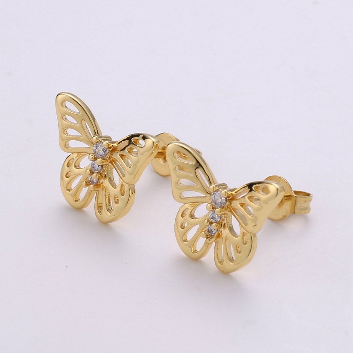 Dainty butterfly stud earrings in gold Small butterfly studs, mini butterfly earrings, Animal Jewelry Lover Insect minimalist earrings Q-187 - DLUXCA