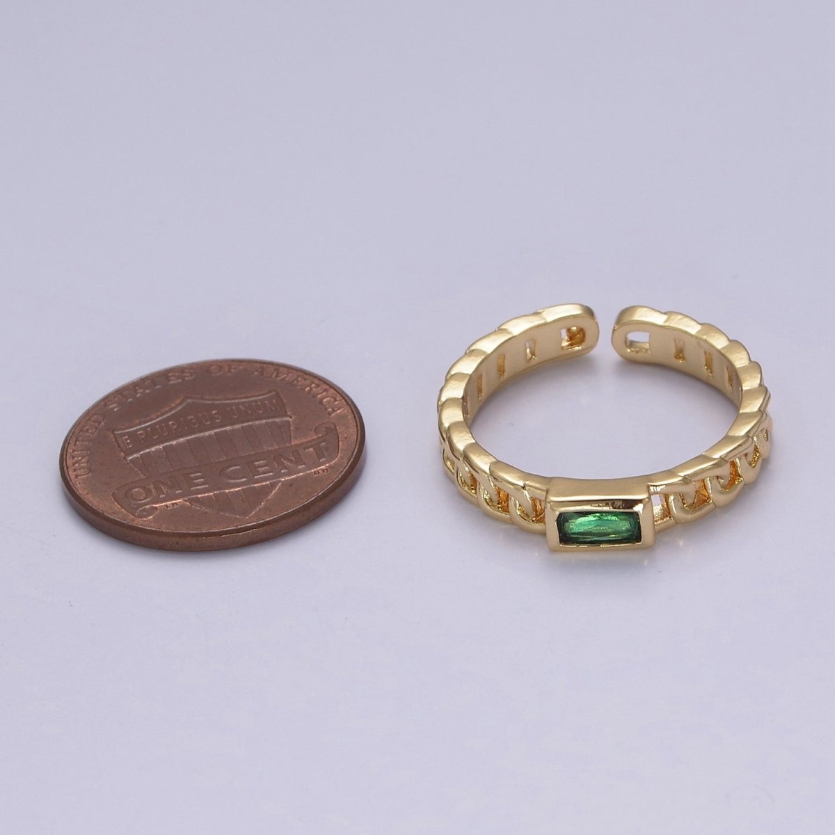 Dainty Chain Link Gold Band Emerald CZ Ring Cubic Zirconia Minimalist Ring Dainty Green CZ Adjustable Ring S-505 - DLUXCA