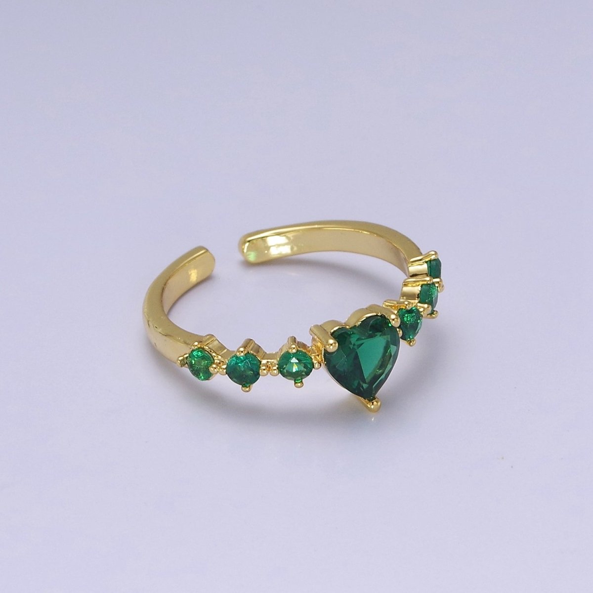 Dainty Emerald Green Heart Cz Stone Ring O-2106 - DLUXCA