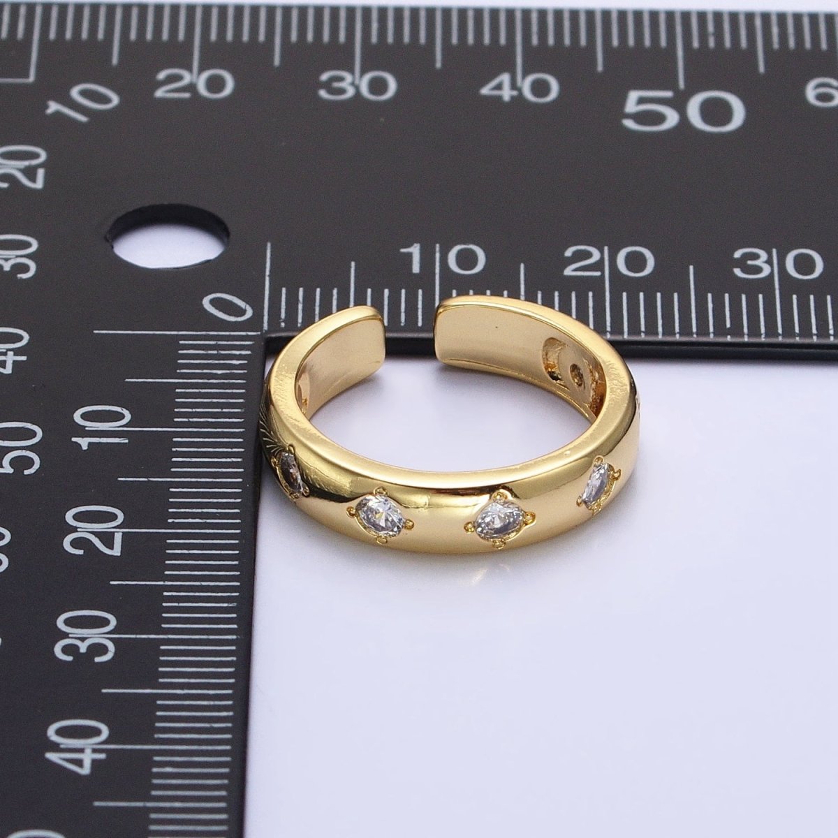 Dainty Gold Band Ring With Rhombus CZ Stone for Minimalist Jewelry R-223 - DLUXCA