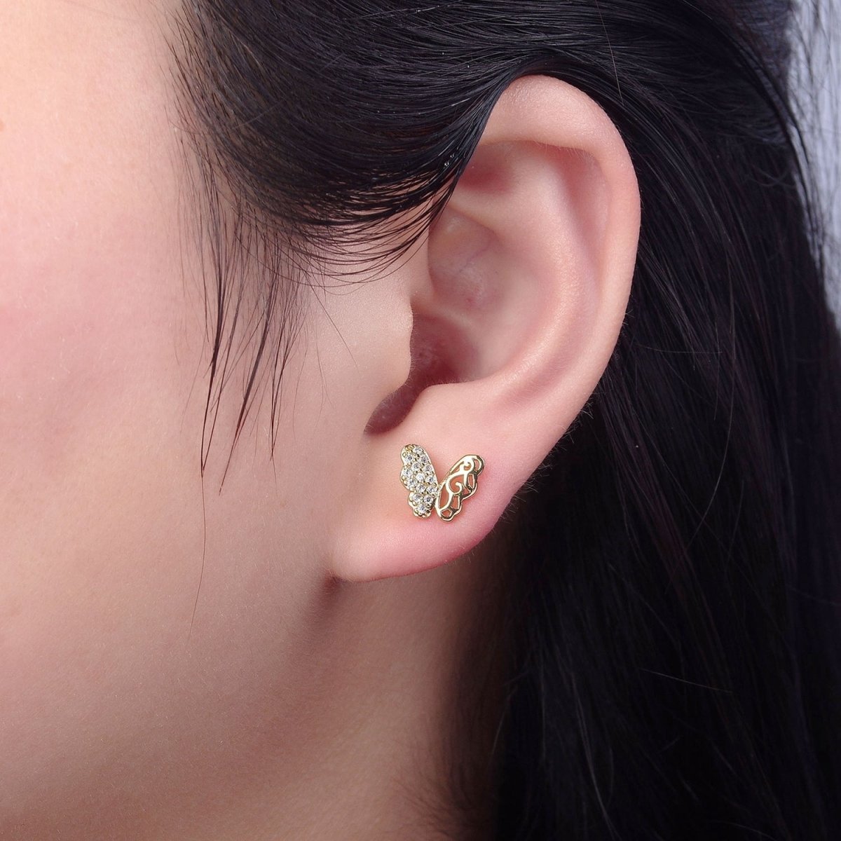 Dainty Gold Butterfly Stud Earrings, 18k Gold Filled Delicate Butterly Stud Earring Earlobe Earring V-127 - DLUXCA