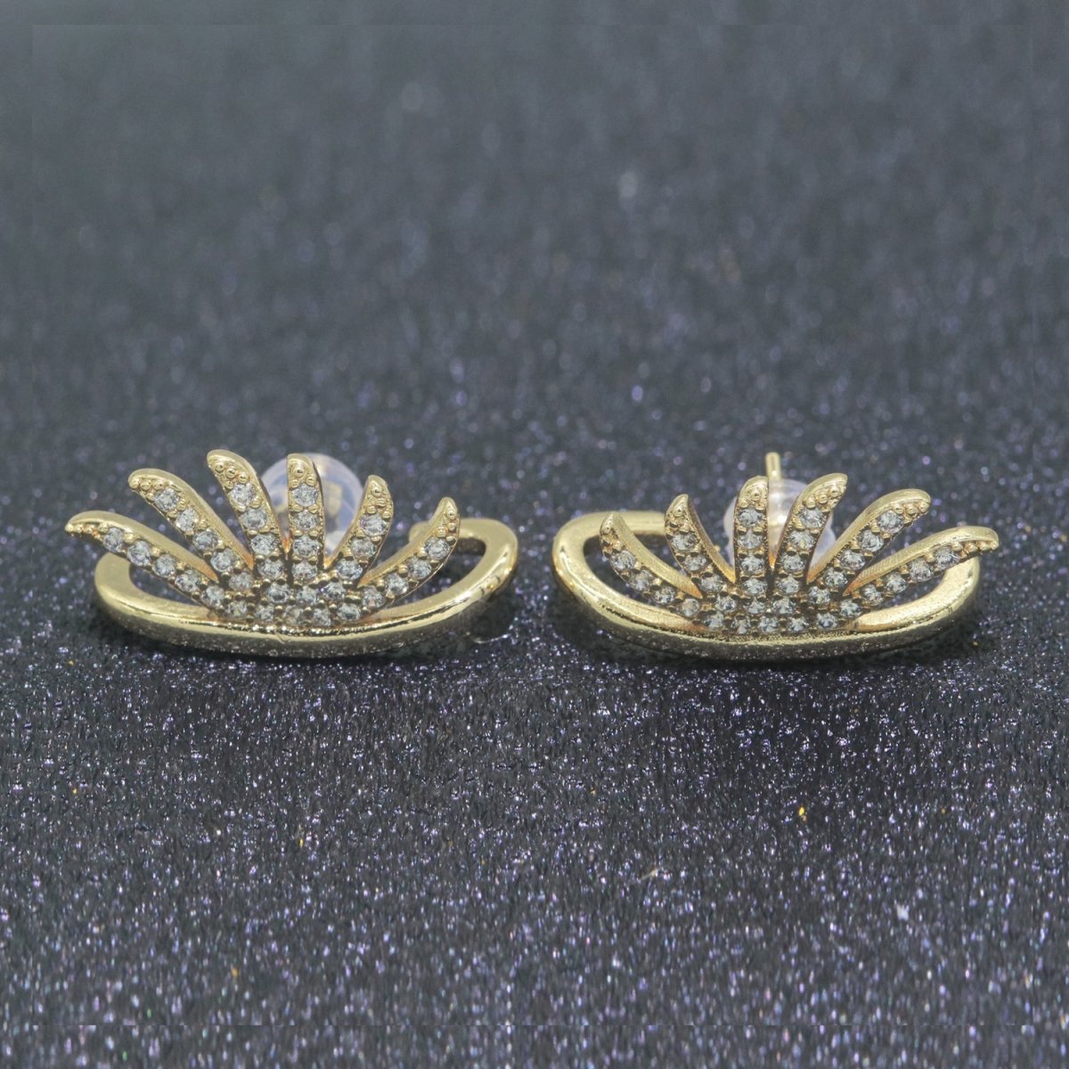 Dainty Gold Eye Lash Stud CZ Earring T-051 - DLUXCA