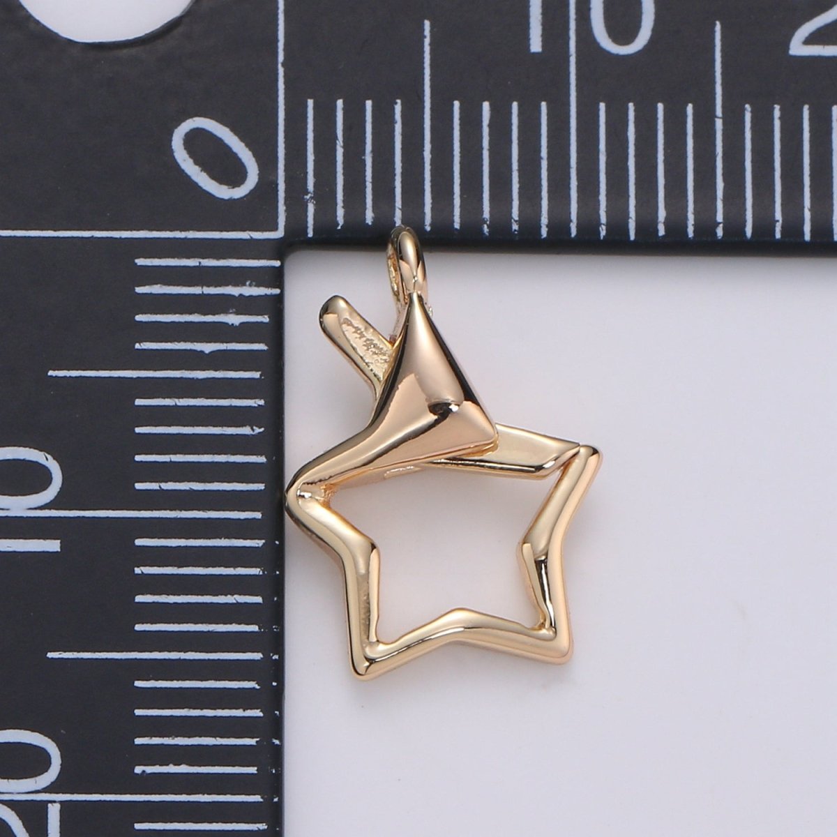 Dainty Gold Filled Star Charms L-003 - DLUXCA