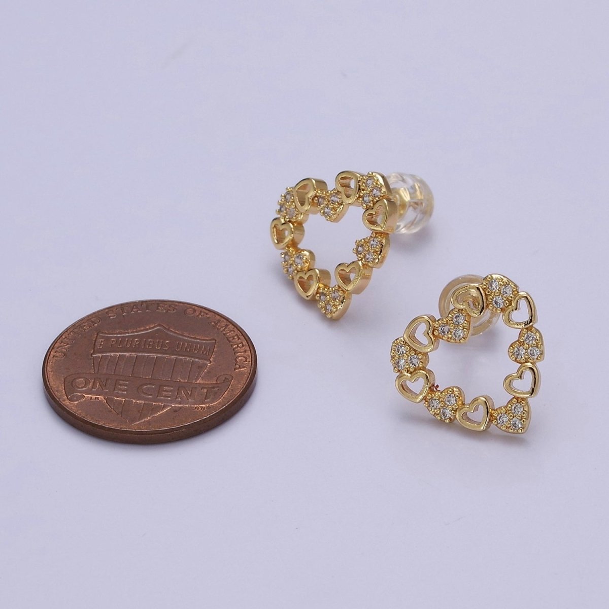 Dainty Gold Heart Stud Earrings Minimalist Delicate Earring 18K Gold Filled Stud Earring V-120 - DLUXCA