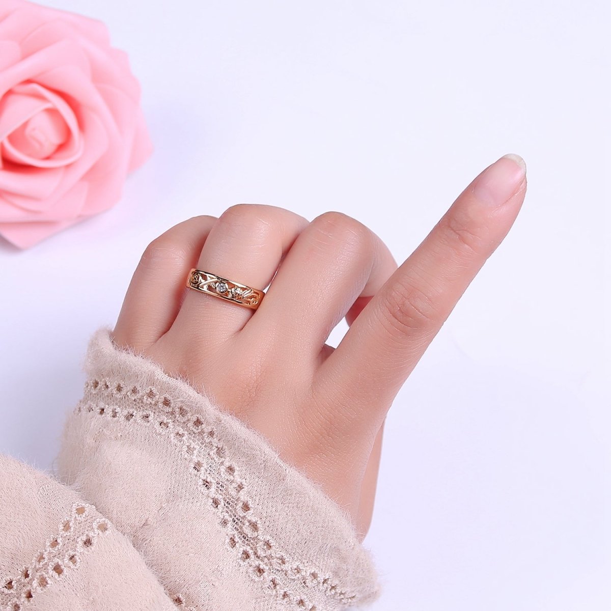 Dainty Gold Ring Carved Art with Round Bezel Cut Cz Stone O-2082 - DLUXCA