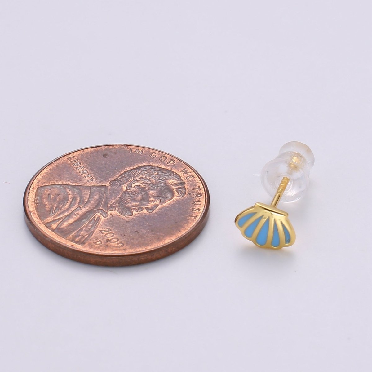 Dainty Gold Shell Stud Earrings, Gold Stud, Silver Stud, Gold Earring Minimalist Ocean Beach Design for gift Q-376 Q-377 - DLUXCA