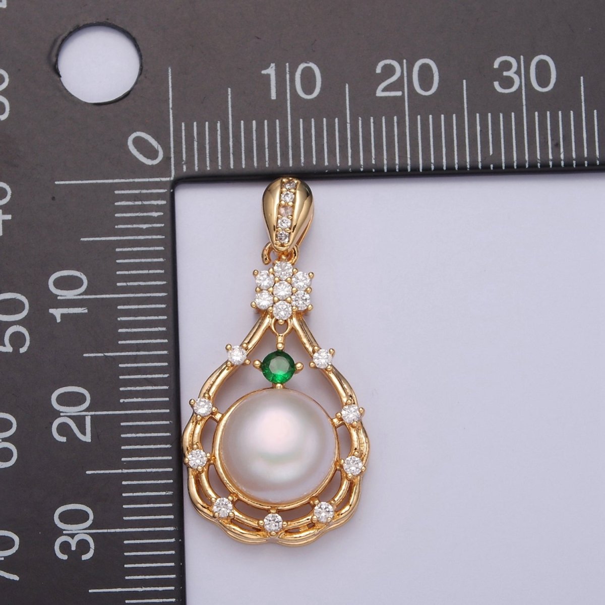 Dainty Green Pave Charm Genuine Shell Pearl Pendant Minimalist Bridal Wedding Jewelry I-016 - DLUXCA