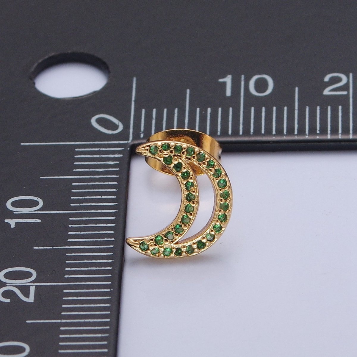 Dainty Green Pave Crescent Moon Stud Earring T-423 - DLUXCA