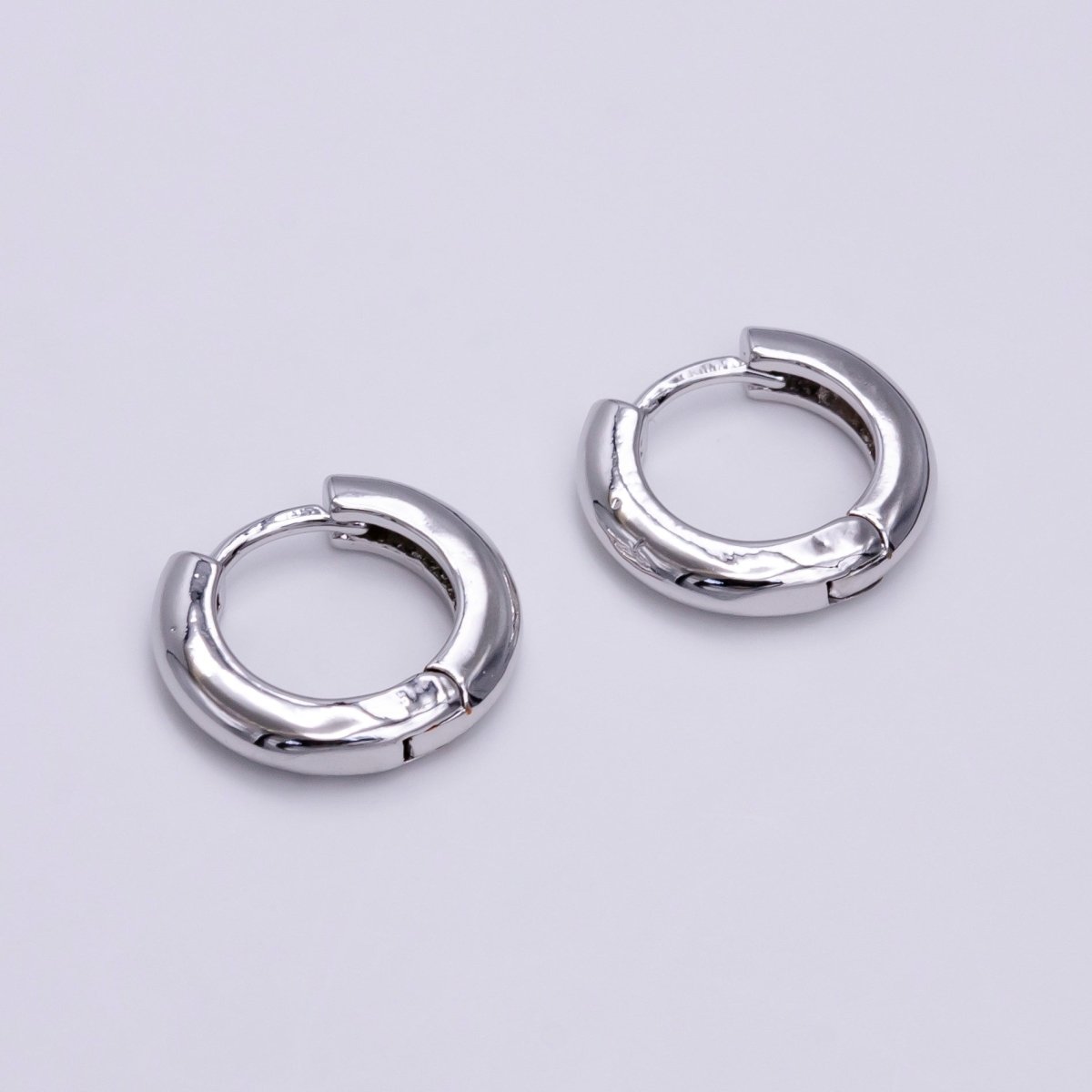 Dainty Hoop earrings 14k Gold Filled Hoop Earring 15mm Huggie Earring for Everyday Wear Hypoallergenic Jewelry Q 225 Q 226 T 278 Silver