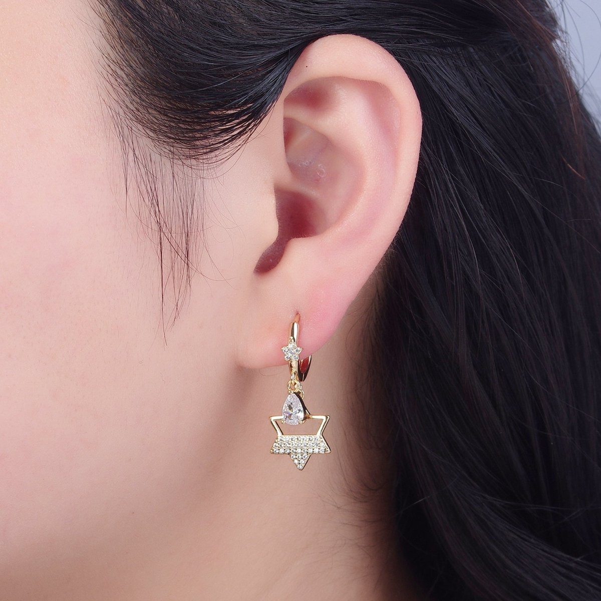 Dainty Huggie Earring with Star Charm and Tear Drop CZ Stone V-433 - DLUXCA