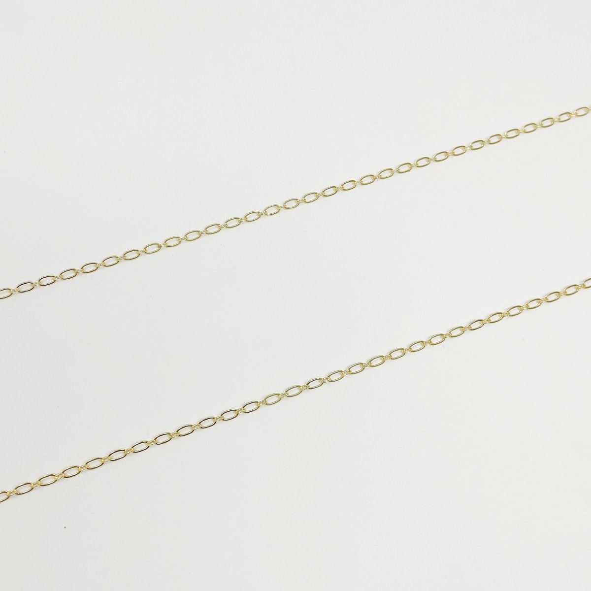Dainty Oval CABLE 24K Gold Filled Chain by Yard, Wholesale Bulk Roll Chain for Jewelry Making, Width 2.4mm | ROLL-407 Clearance Pricing - DLUXCA