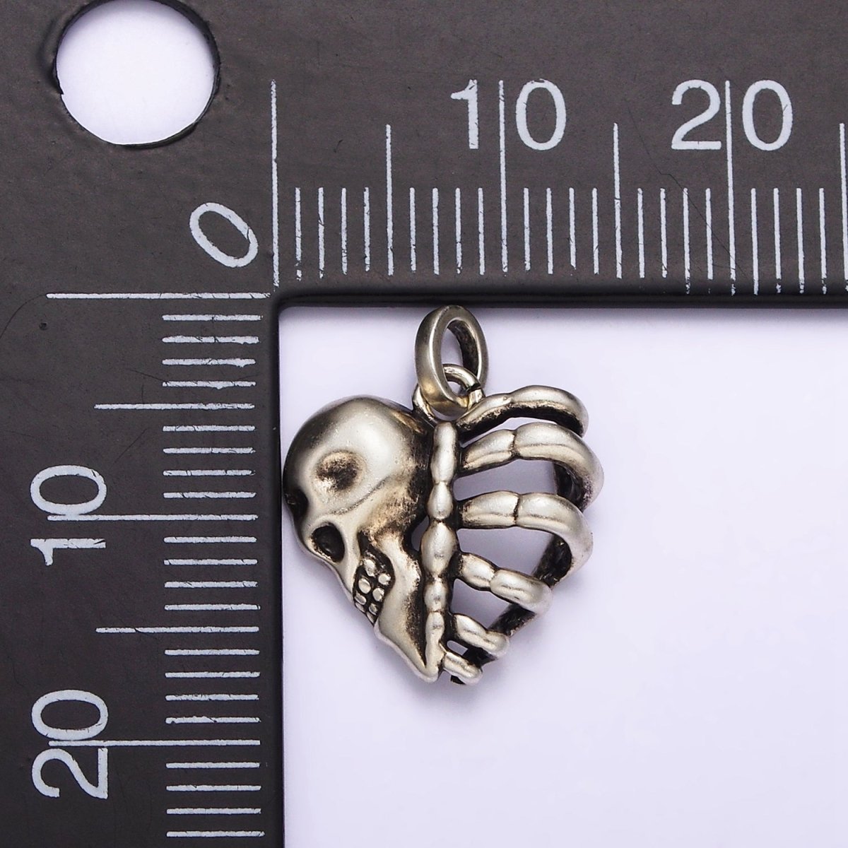 Dainty Skull Heart Charm in 925 Sterling Silver Pendant Halloween Pendant SL-325 - DLUXCA