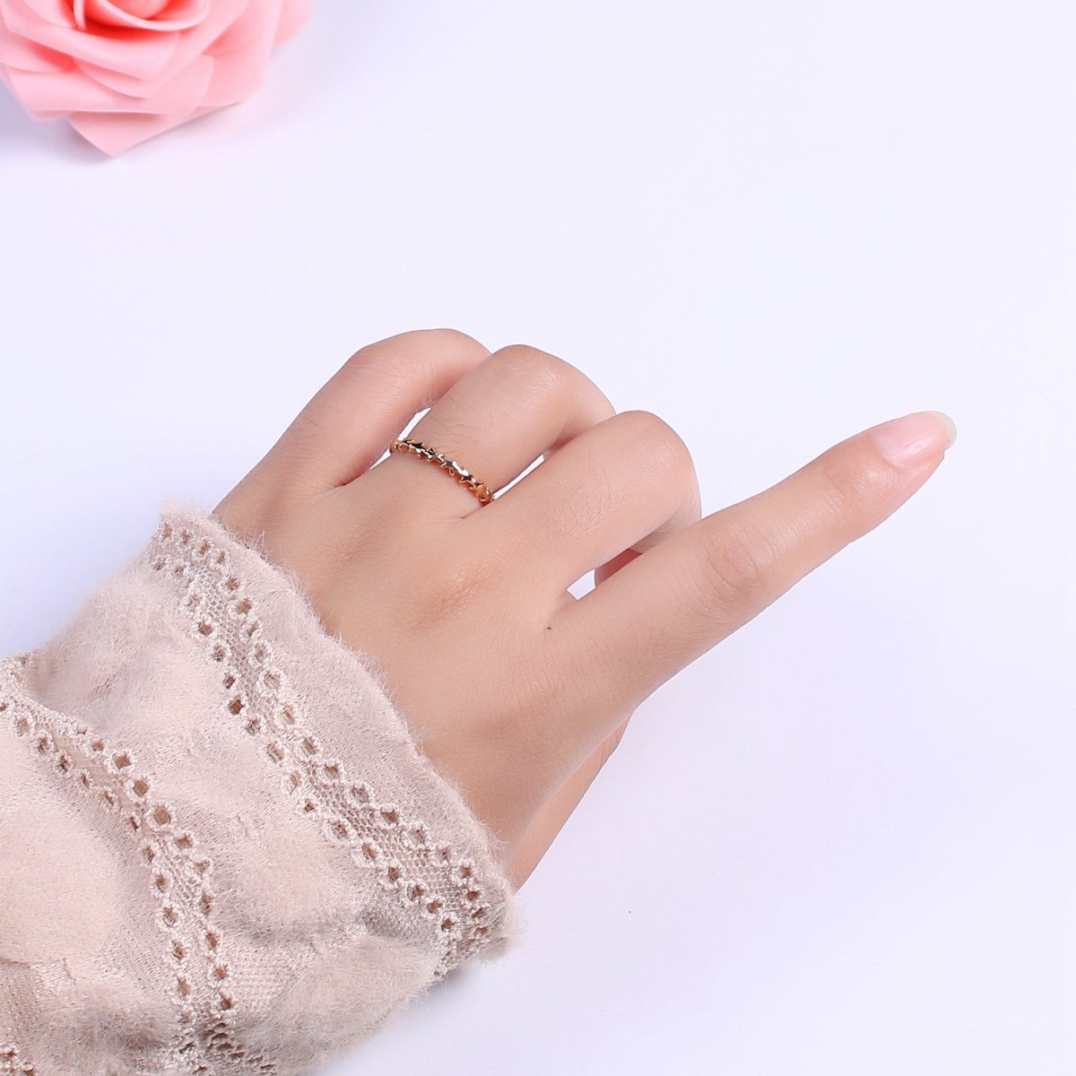 Dainty Star Ring, Adjustable Ring, Minimalist Star Ring, Gold Open Ring, Celestial Jewelry U-099 - DLUXCA