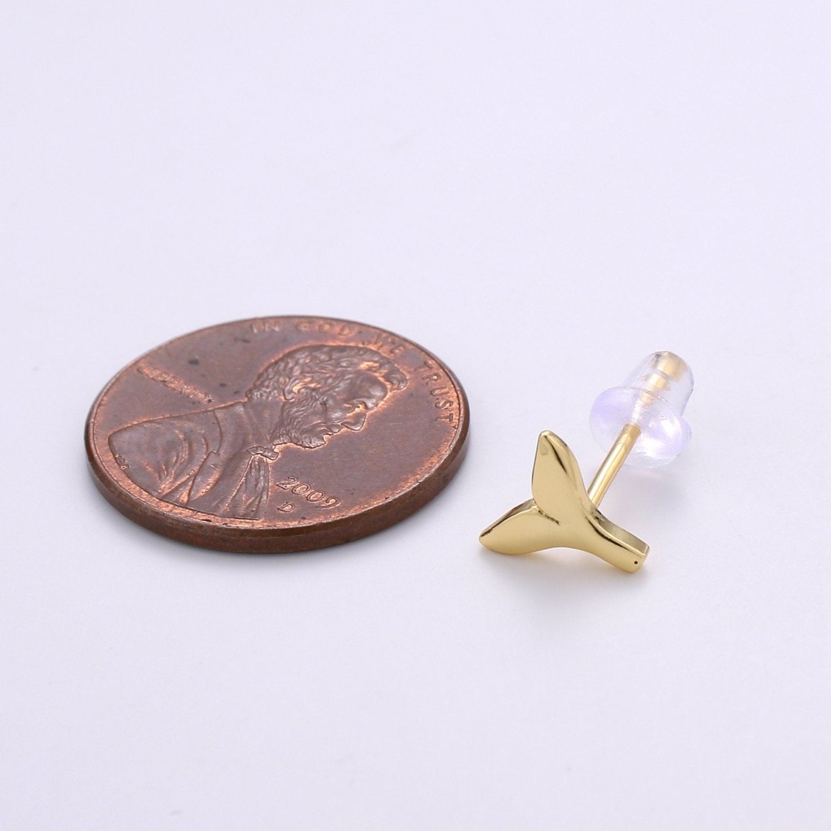 Dainty Whale Tail Stud Earring, Gold Fish Earring, Dainty Mermaid Earrings, Animal Studs, Minimalist Stud Earrings, Cartilage Earrings Q-290 - DLUXCA