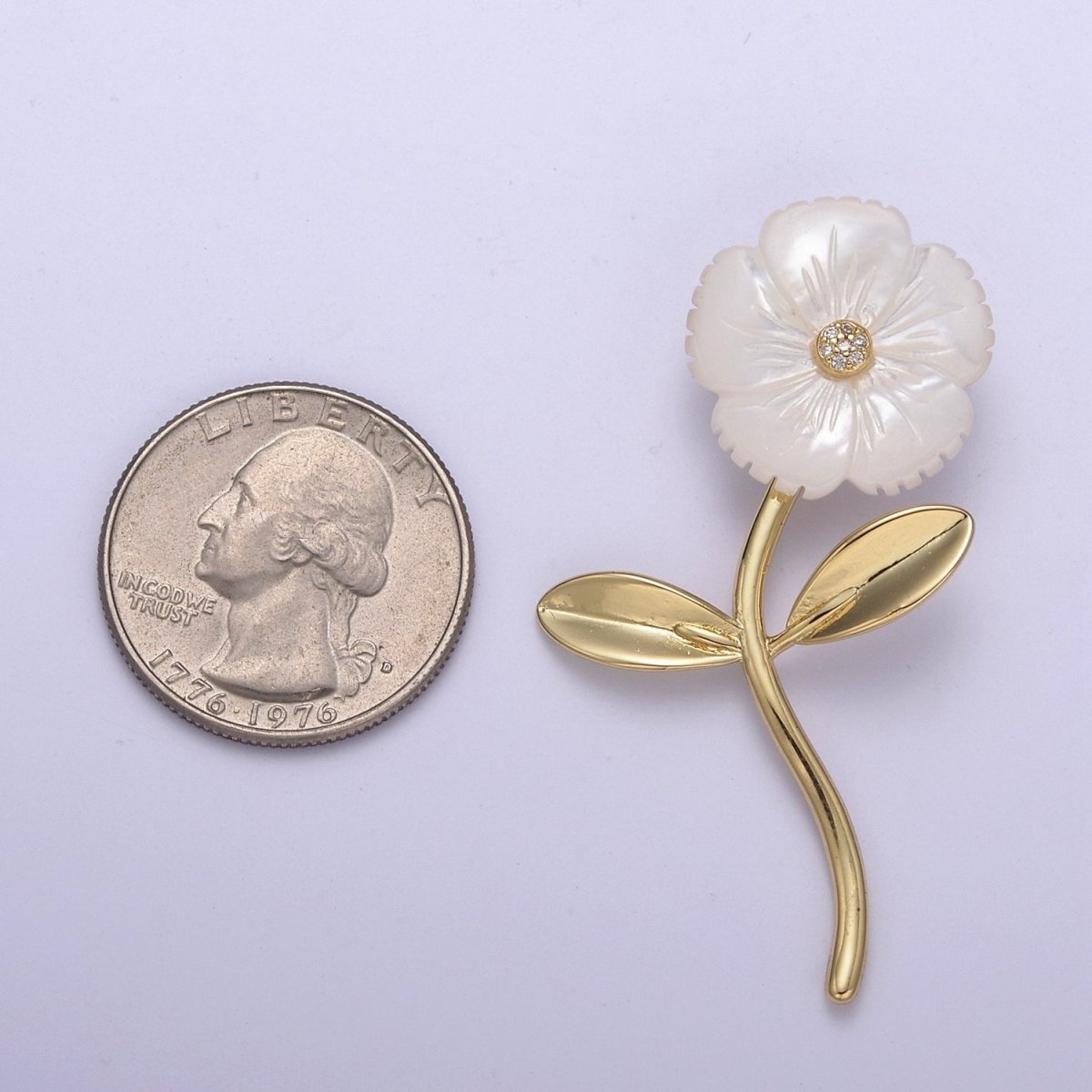 Dangle Carved White Pearl flower Poppy Charm / Daisy pendant for Necklace Charm Minimalist Jewelry H-061 H-067 - DLUXCA