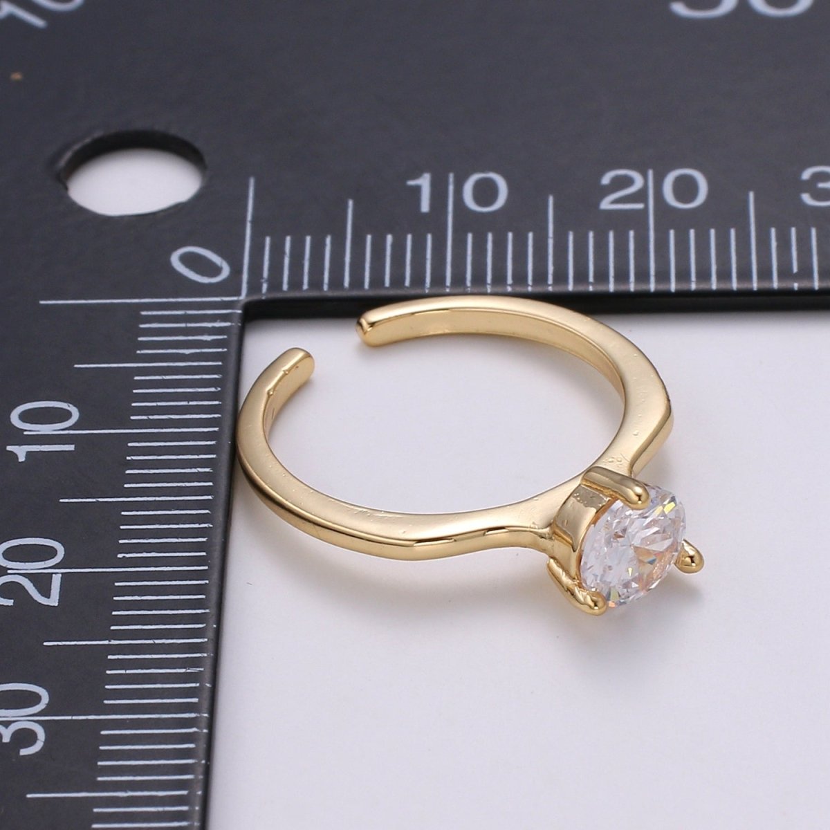 DEL-Elegant Round Crystal 18K Gold Filled Adjustable Ring - R273 - DLUXCA