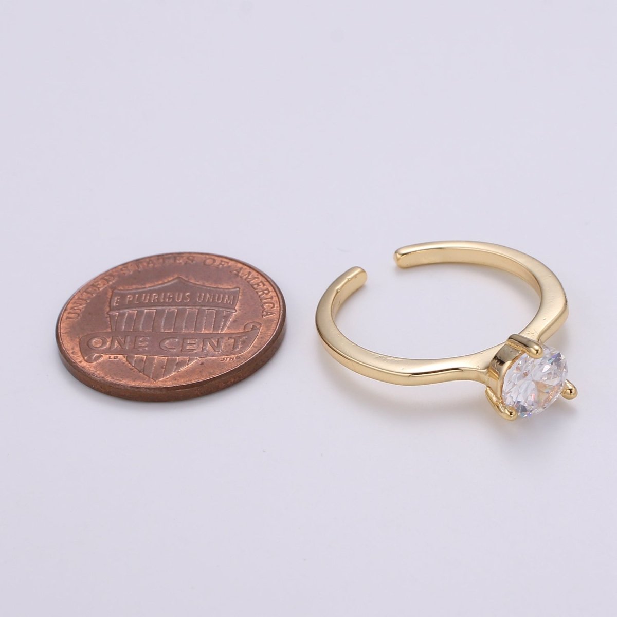 DEL-Elegant Round Crystal 18K Gold Filled Adjustable Ring - R273 - DLUXCA