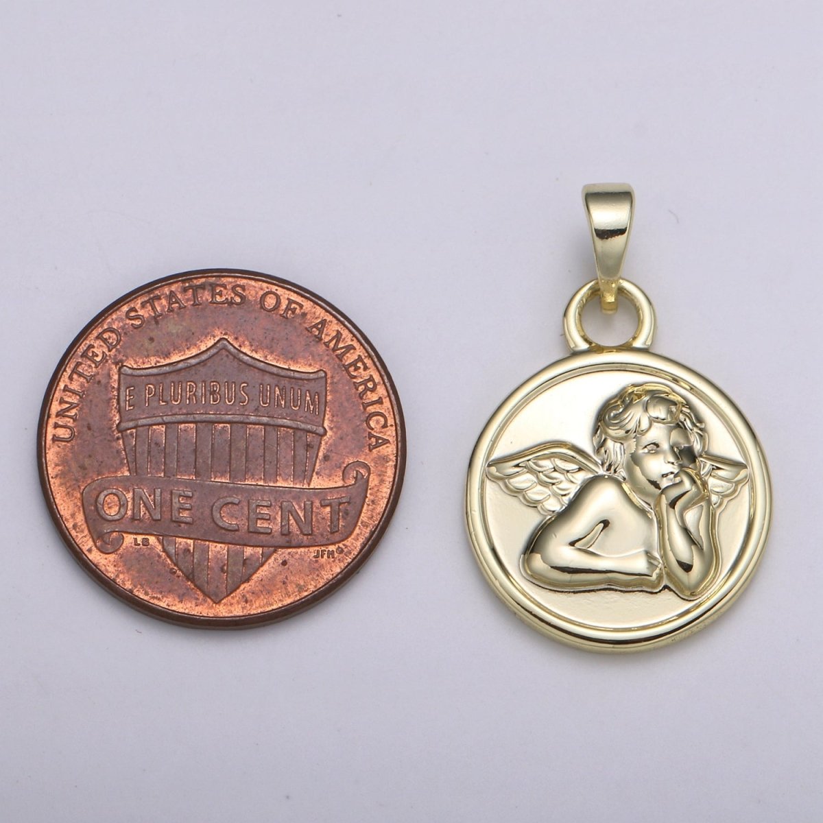14k Gold Angel Disc Charm Pendant 14k Gold Angel Disc Charm Pendant