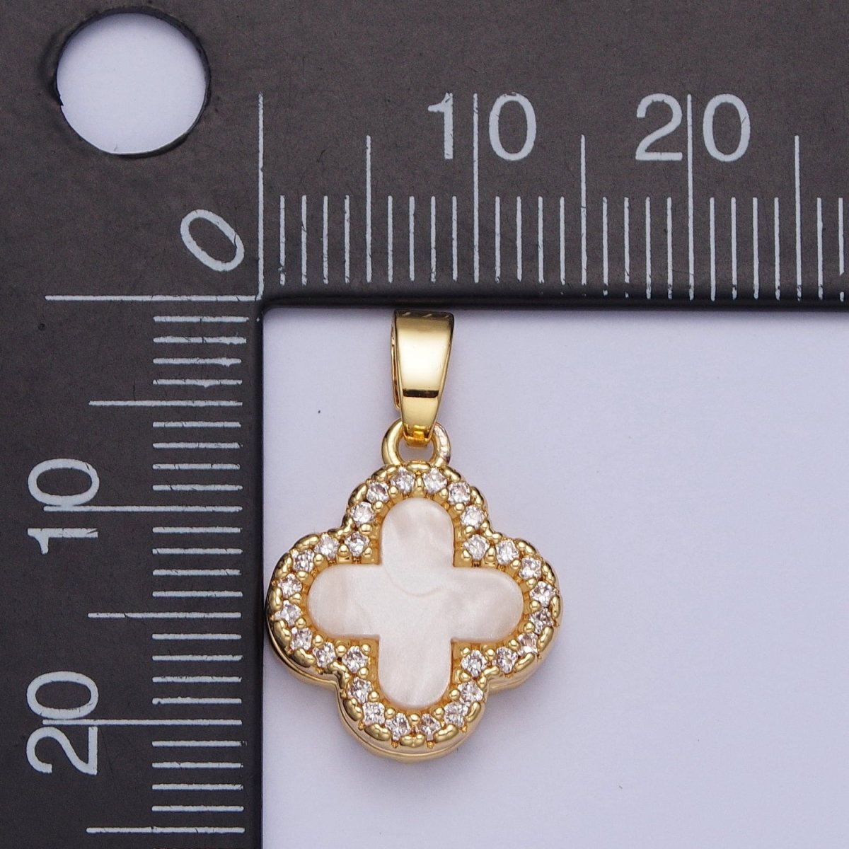 Double Sided Black and White Quatrefoil Lucky Four Clover Pendant with Micro pave Cubic Zirconia Pendant For DIY Necklace Making | X-521 - DLUXCA