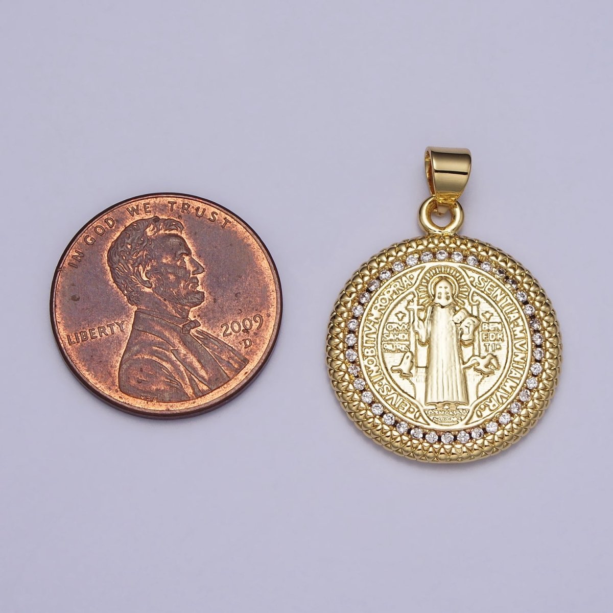 Double Sided Saint Benedict SMQLIVB PAX VRSNSMV Round Gold Pendant | AA076 - DLUXCA