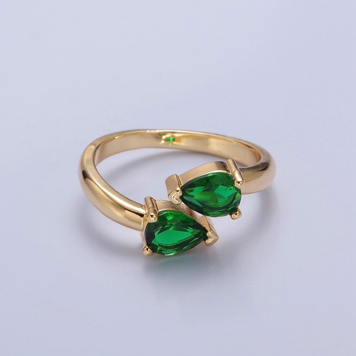 Drop ring Eternity ring Emerald Green ring Spiral ring Tear Drop Ring Snake Stacking ring O-2180 - DLUXCA