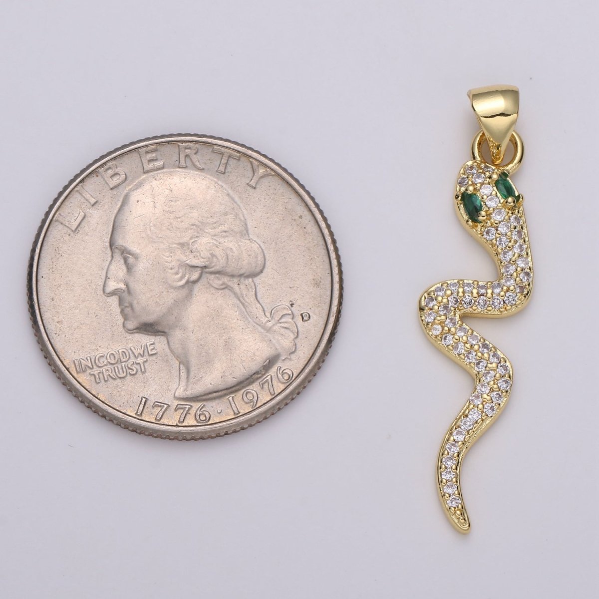 Emerald Green Gold Filled Snake Pendants I-883~I-884 - DLUXCA
