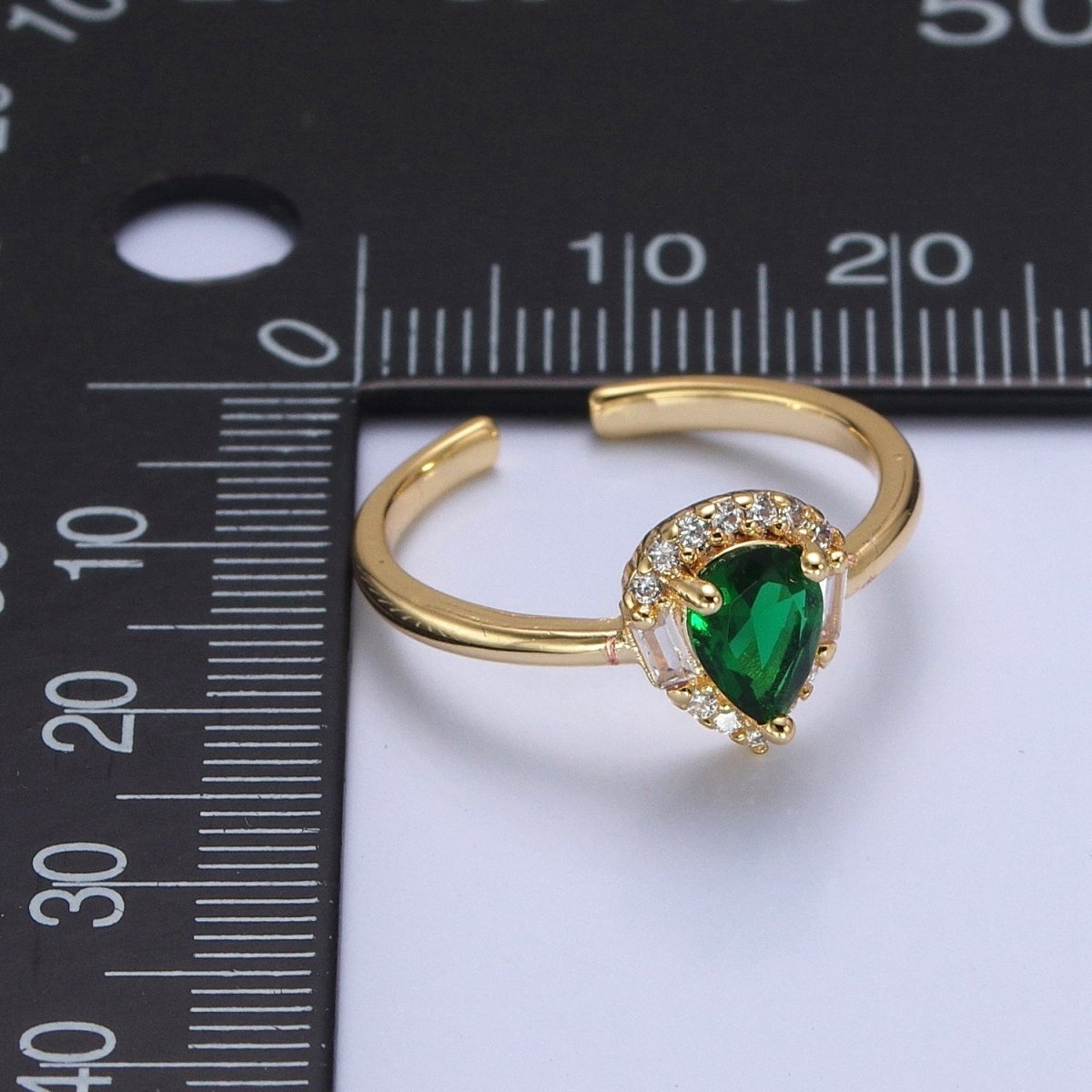 Emerald Green Teardrop CZ Promise Ring O-787 - DLUXCA