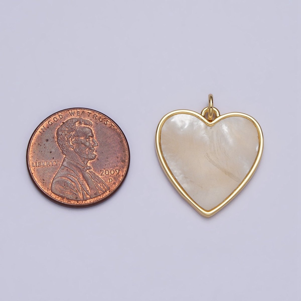 Gold 24.5mm Shell Pearl Minimalist Heart Charm | AC985 - DLUXCA