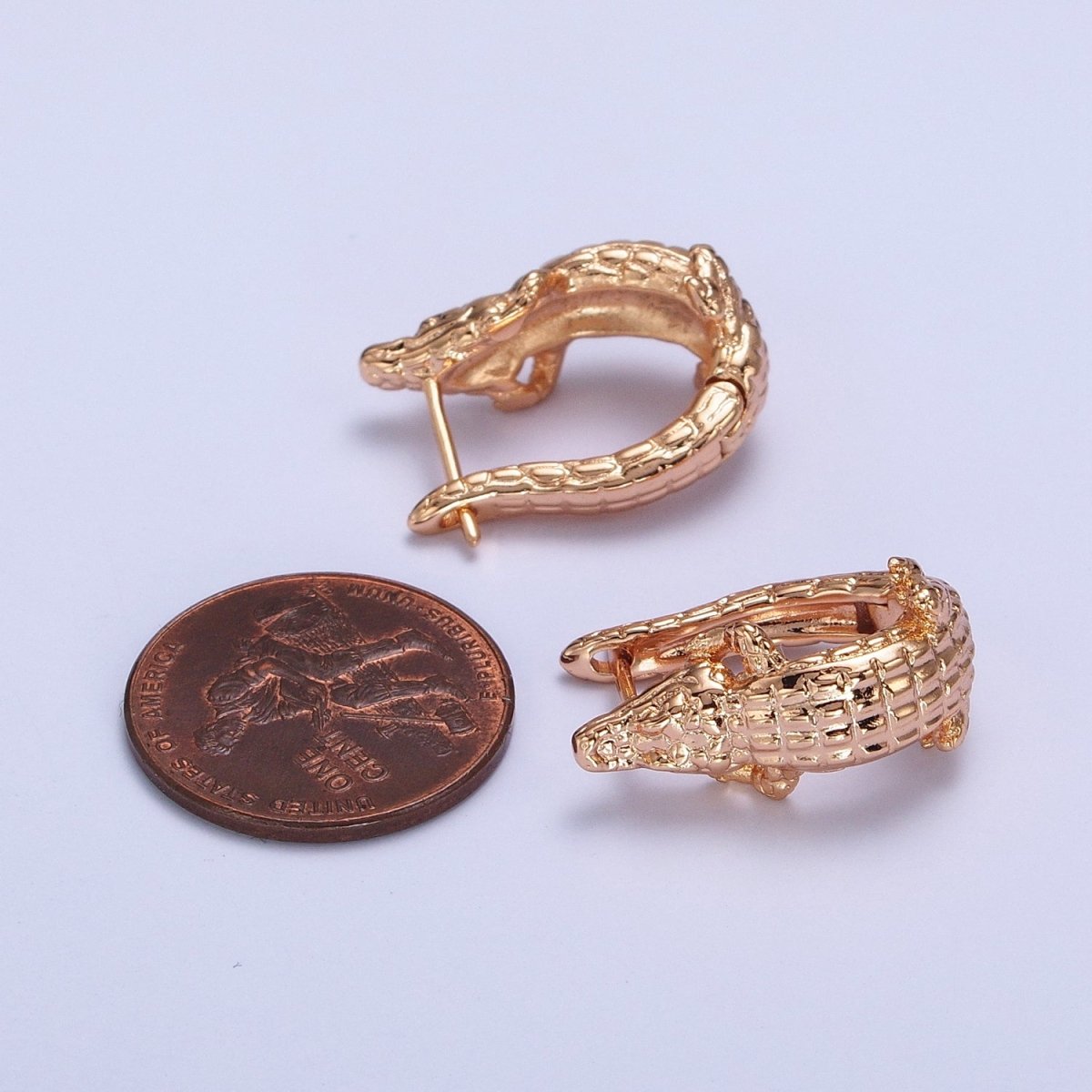 Gold Alligator Crocodile Reptilian Animal-Themed English Lock Earrings | AB225 - DLUXCA