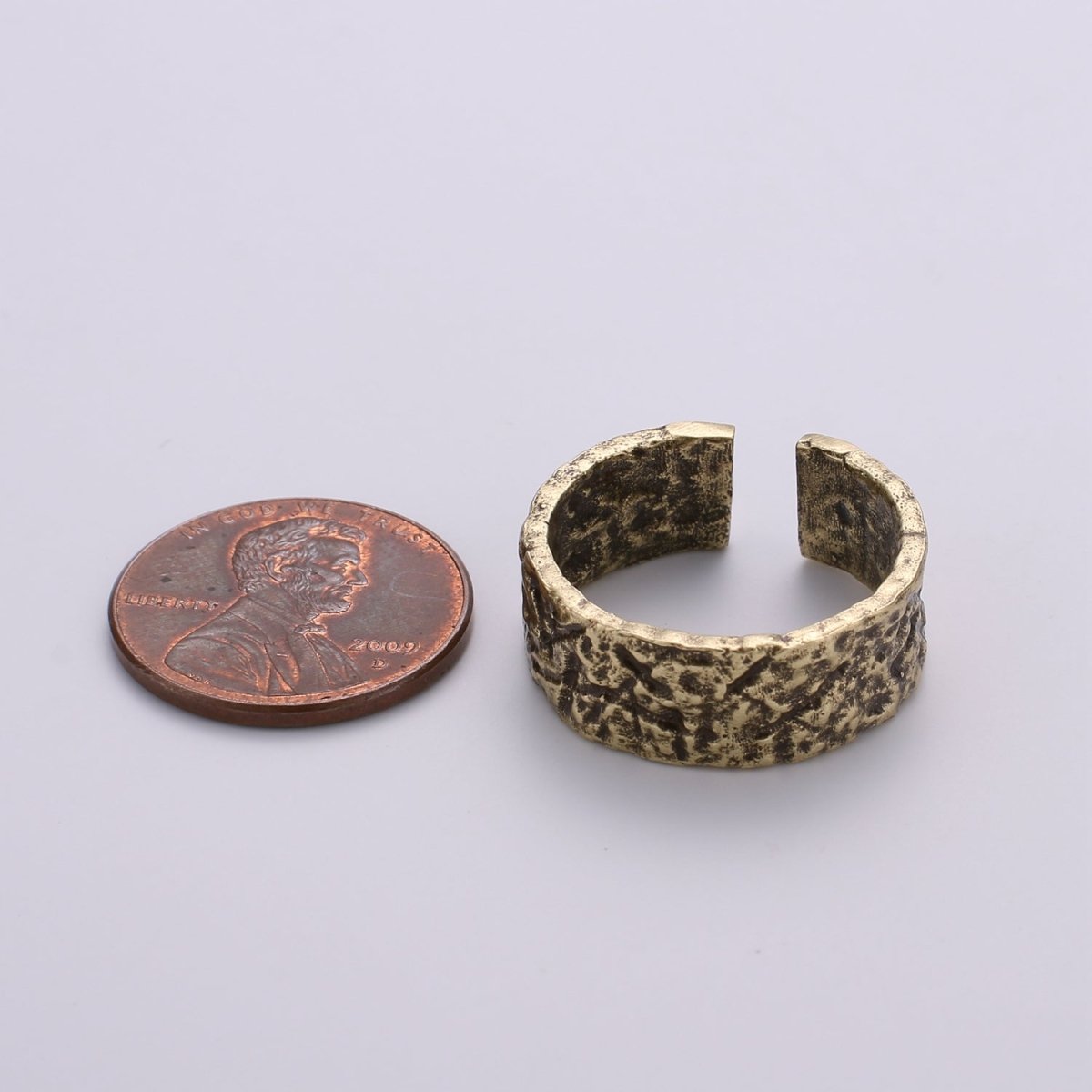 Gold and Black Gold Filled Scratches Adjustable Ring R-007 - DLUXCA