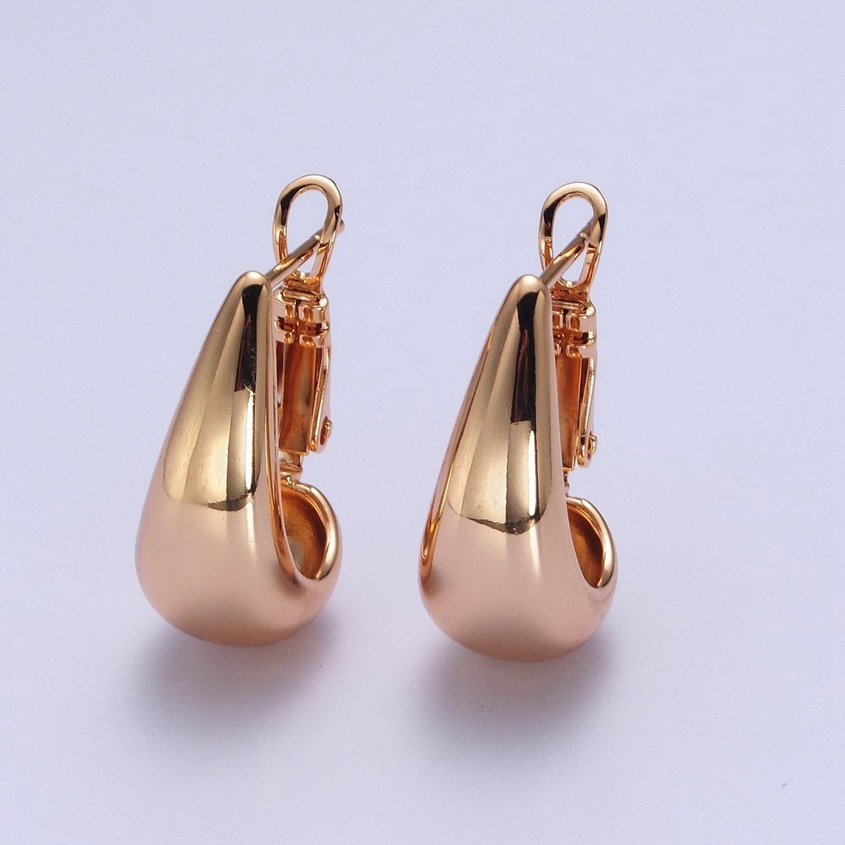 Gold Dome Oblong English Lock Latch Earrings | AB028 - DLUXCA