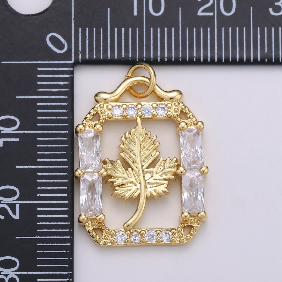 Gold Filled Crystal Maple Leaf in Frame Charm D-833 - DLUXCA