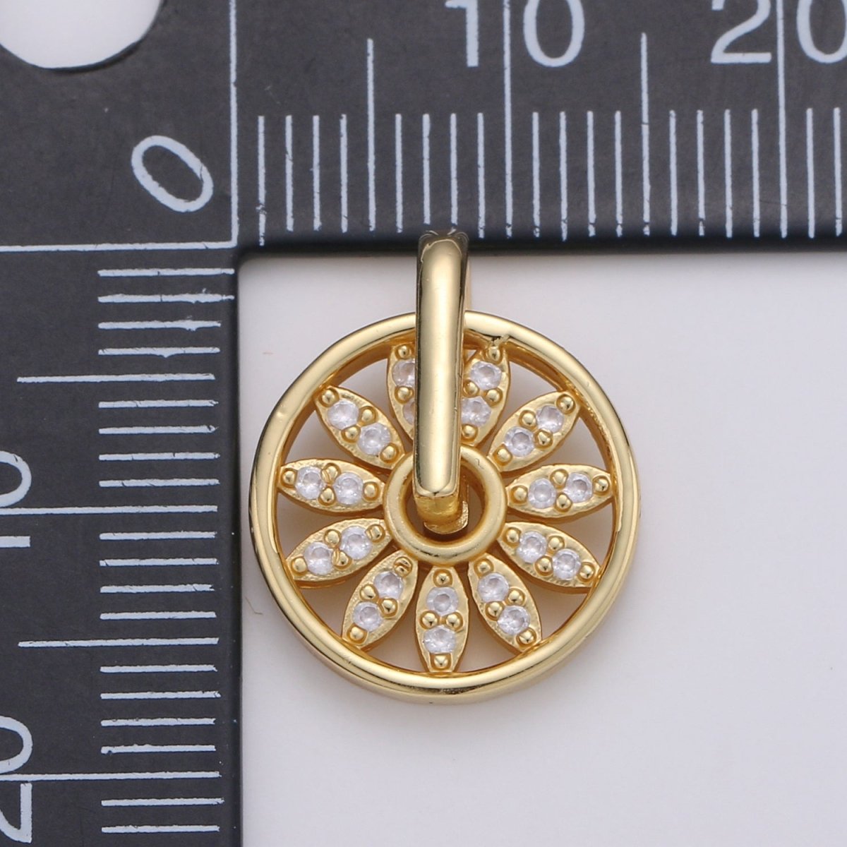 Gold Filled Crystal Wheels Cz Charm Round D-899 - DLUXCA