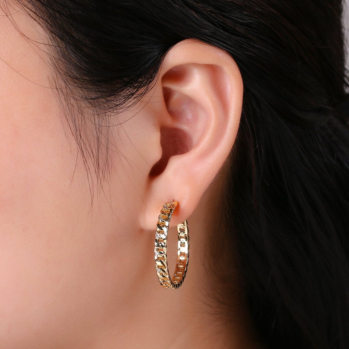 Gold Filled Curb Chain Link 30mm C Shaped Hoop Stud Earrings in Gold & Silver Q-191 Q-192 - DLUXCA