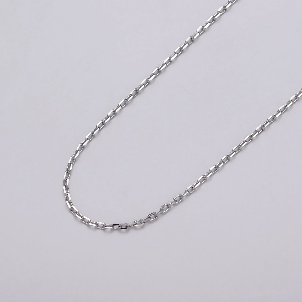 Gold Filled Dainty 1.8mm Flat Cable Link Unfinished Jewelry Chain in Gold & Silver | ROLL-1033, ROLL-1108 Clearance Pricing - DLUXCA