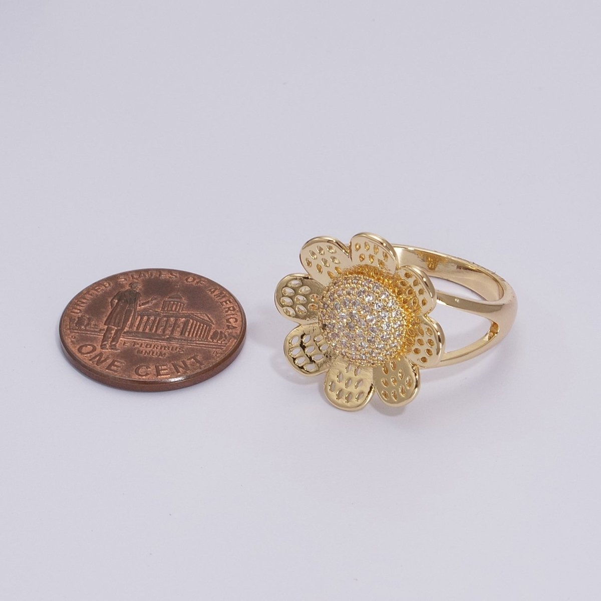 Gold Filled Daisy Flower Ring - Statement Flower Ring - Stackable Ring - 3D Flower Ring Size 7,8,9 U-102~U-104 - DLUXCA