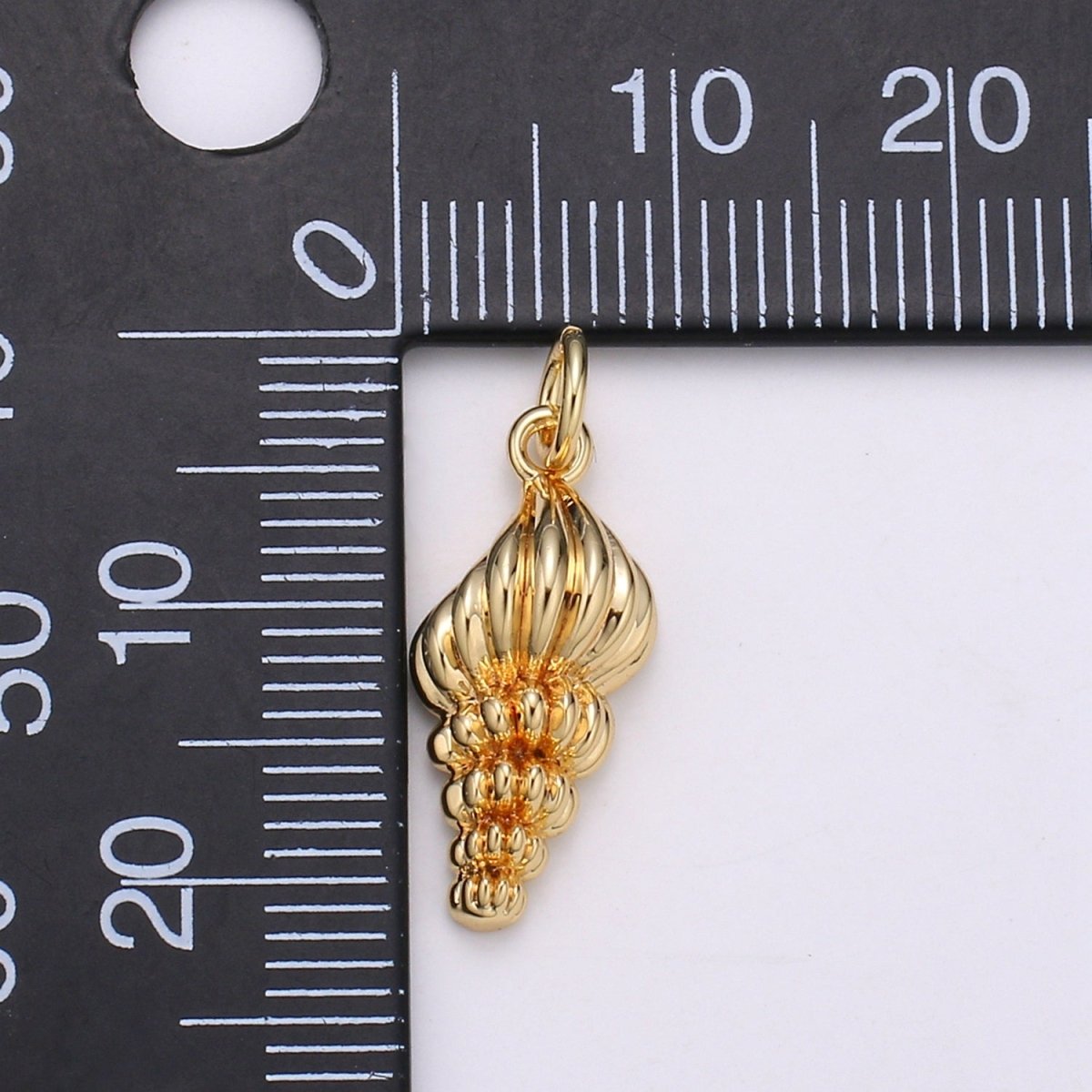 Gold Filled Sea Shell Conch Shell Charm - D-795 - DLUXCA