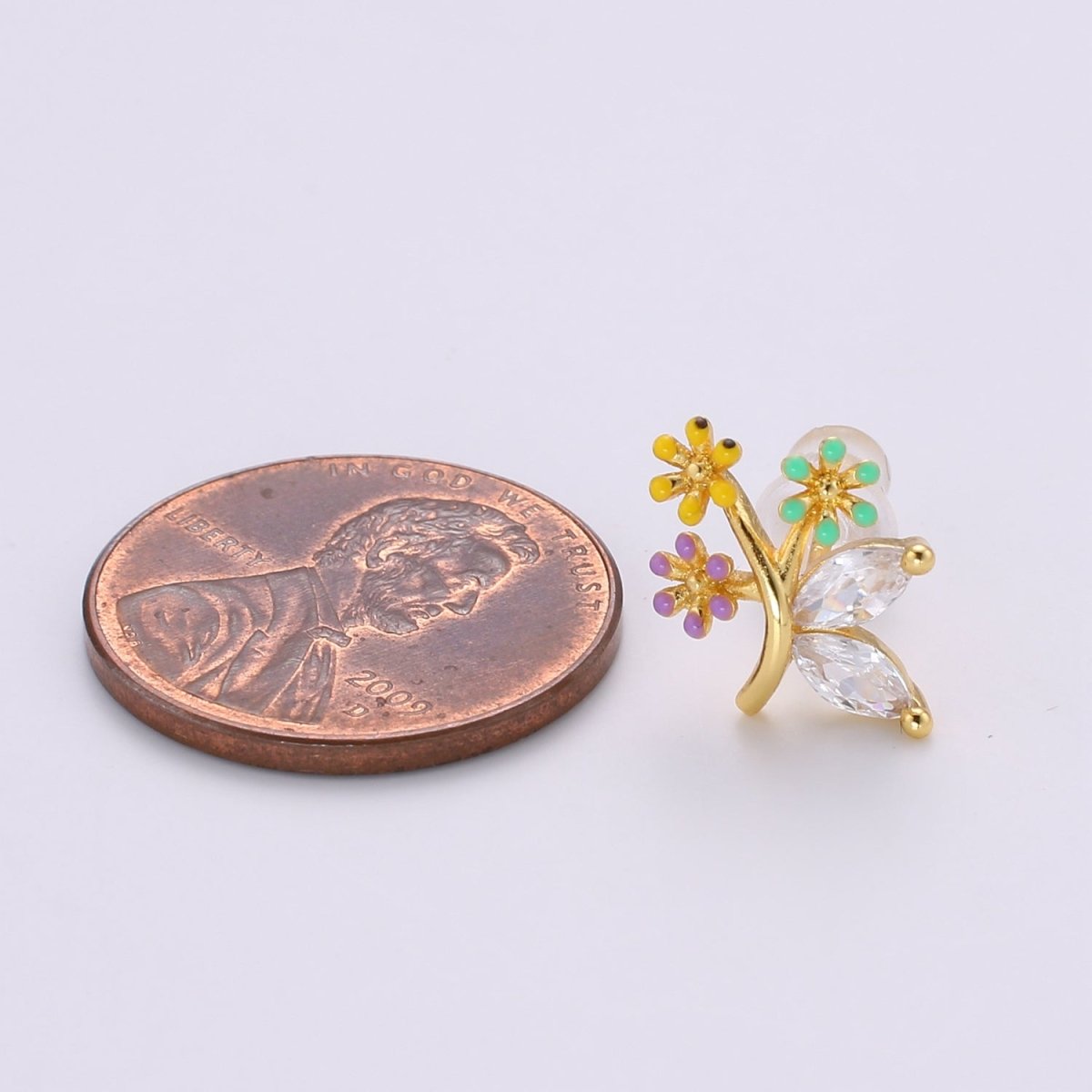 Gold Flower Stud Earring with Cz stone Q-380 - DLUXCA