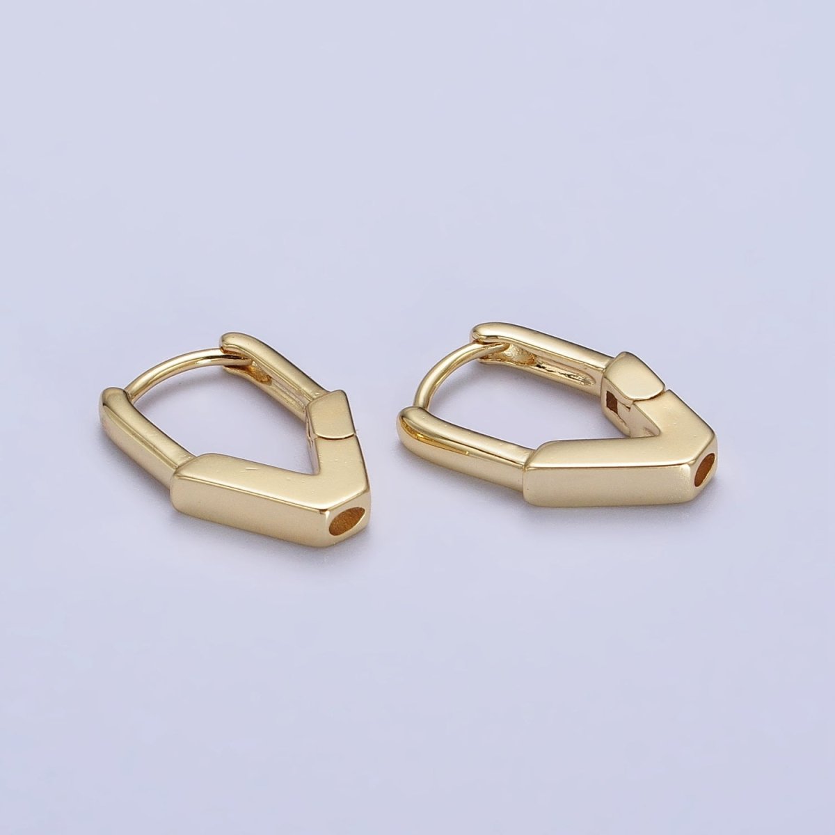 Gold Geometric V-Shaped Arrow Oblong Hoop Earrings | AB428 - DLUXCA