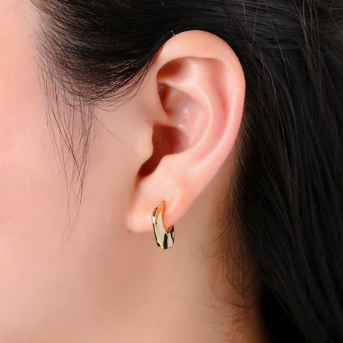 Gold Hammered Hoop Earrings Gold Filled Hammered Earrings, Textured Hoop Earrings, Vintage Style, Gold Minimalist Earrings Q-287 - DLUXCA