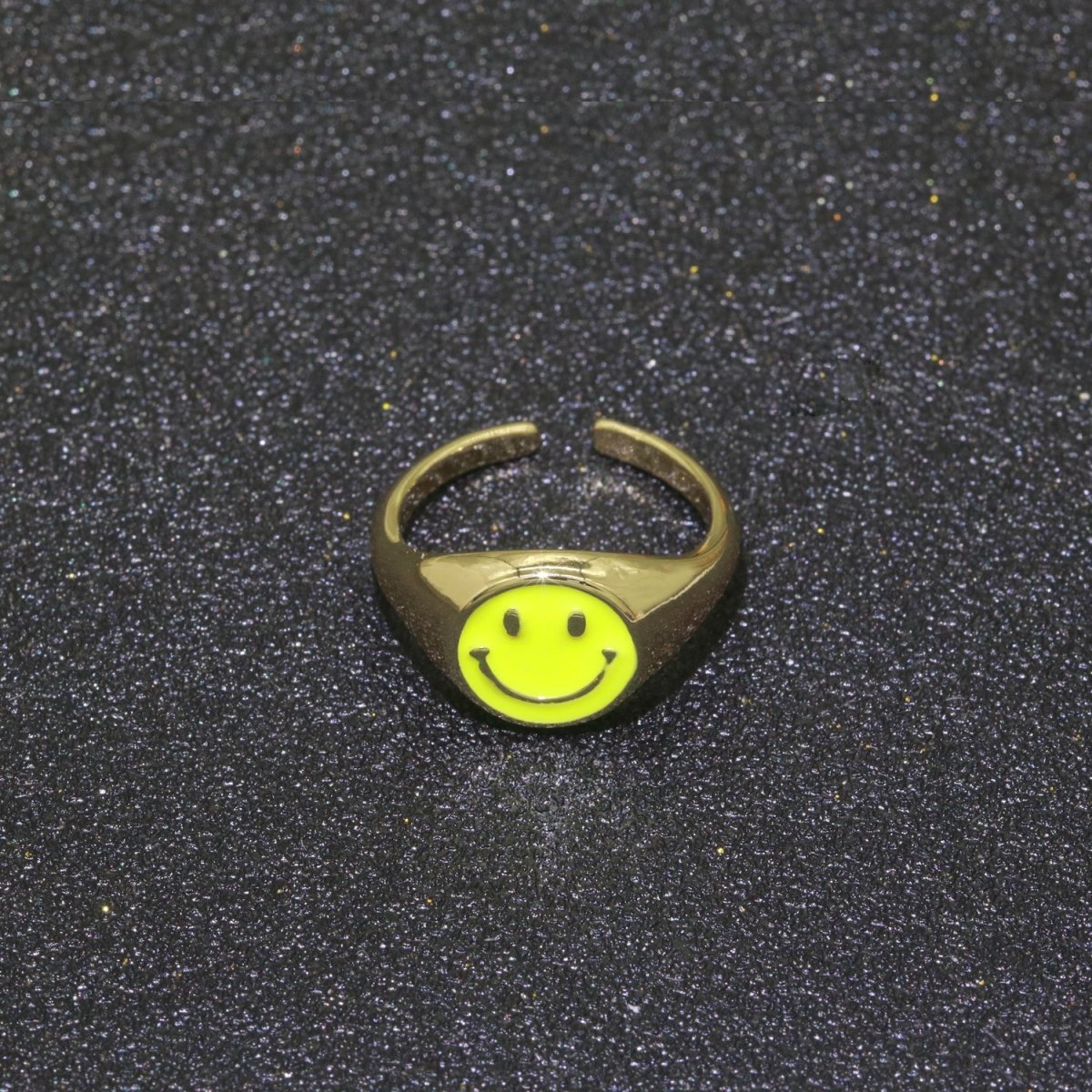 Gold Happy Face Ring • Smiley Face Ring • Enamel Epoxy Emoji Ring • Signet Ring• Birthday Gift y2k Jewelry for Teenager O-425 ~ O-430 - DLUXCA