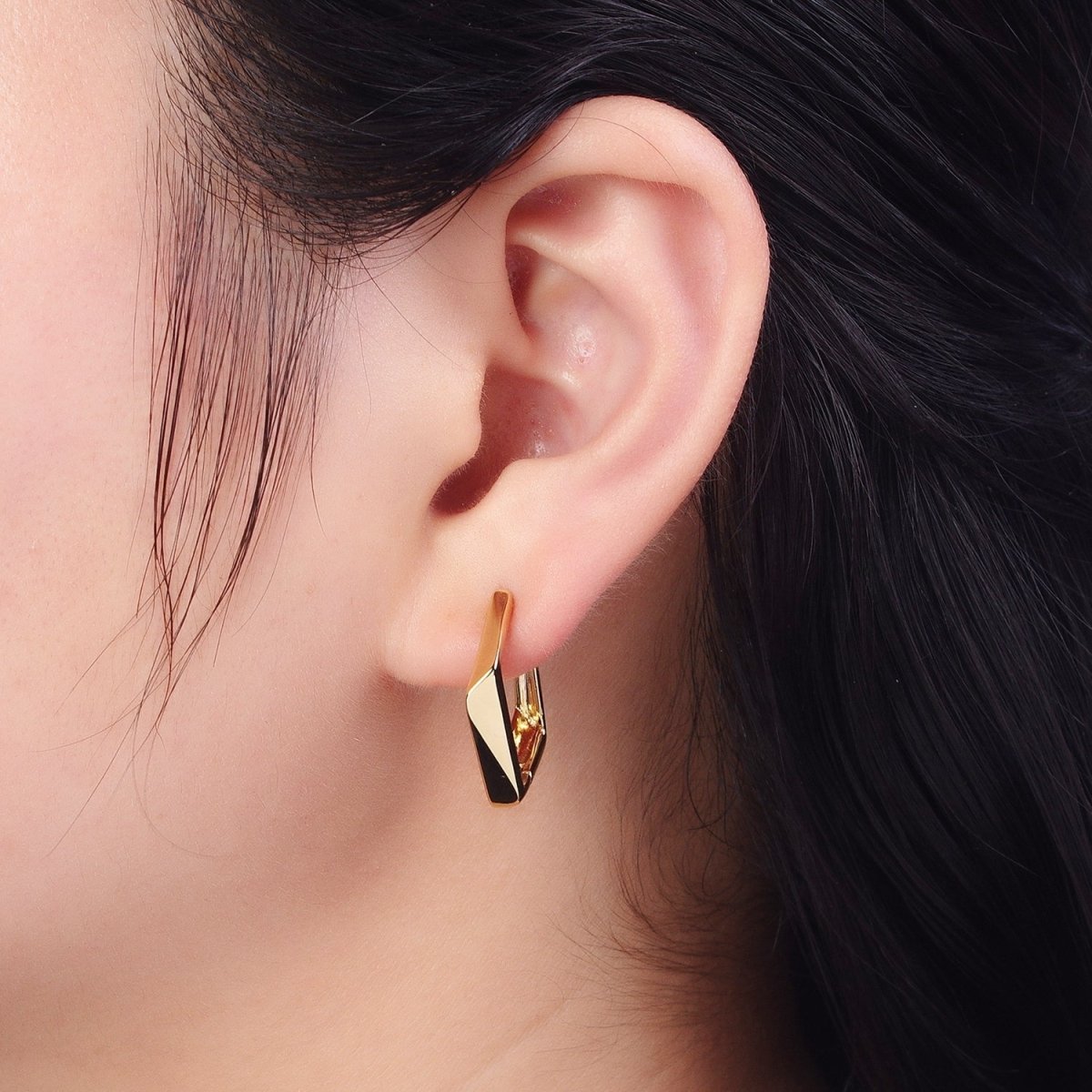 Gold Hoop Earrings, Geometric Hoop Earrings, Diamond Shaped Hoop Earrings, Statement Hoop Earrings Y-064 - DLUXCA