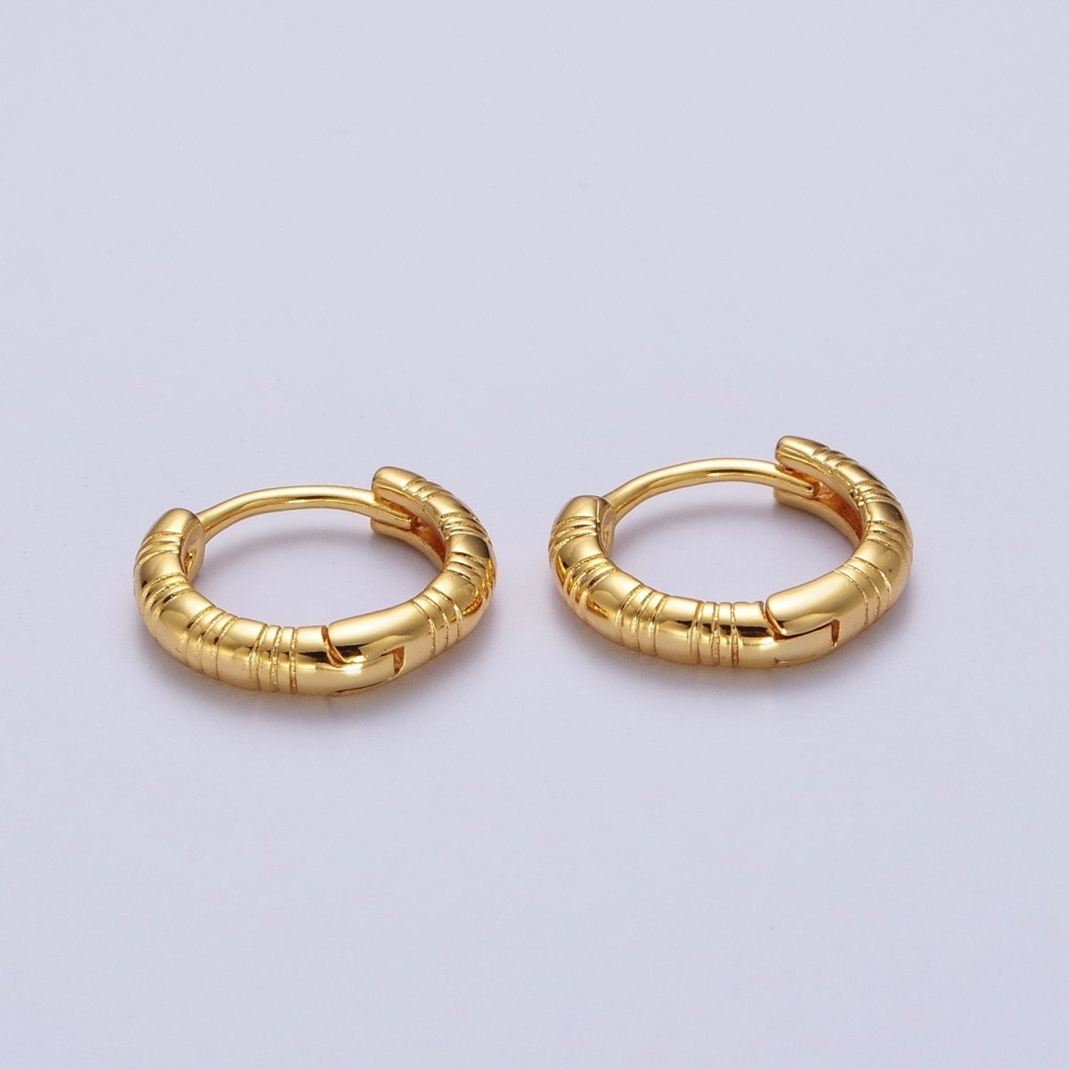 Gold Huggie Earring Minimalist Line Textured Gold Earring for Fashion Jewelry | Y-047 Y-051 - DLUXCA